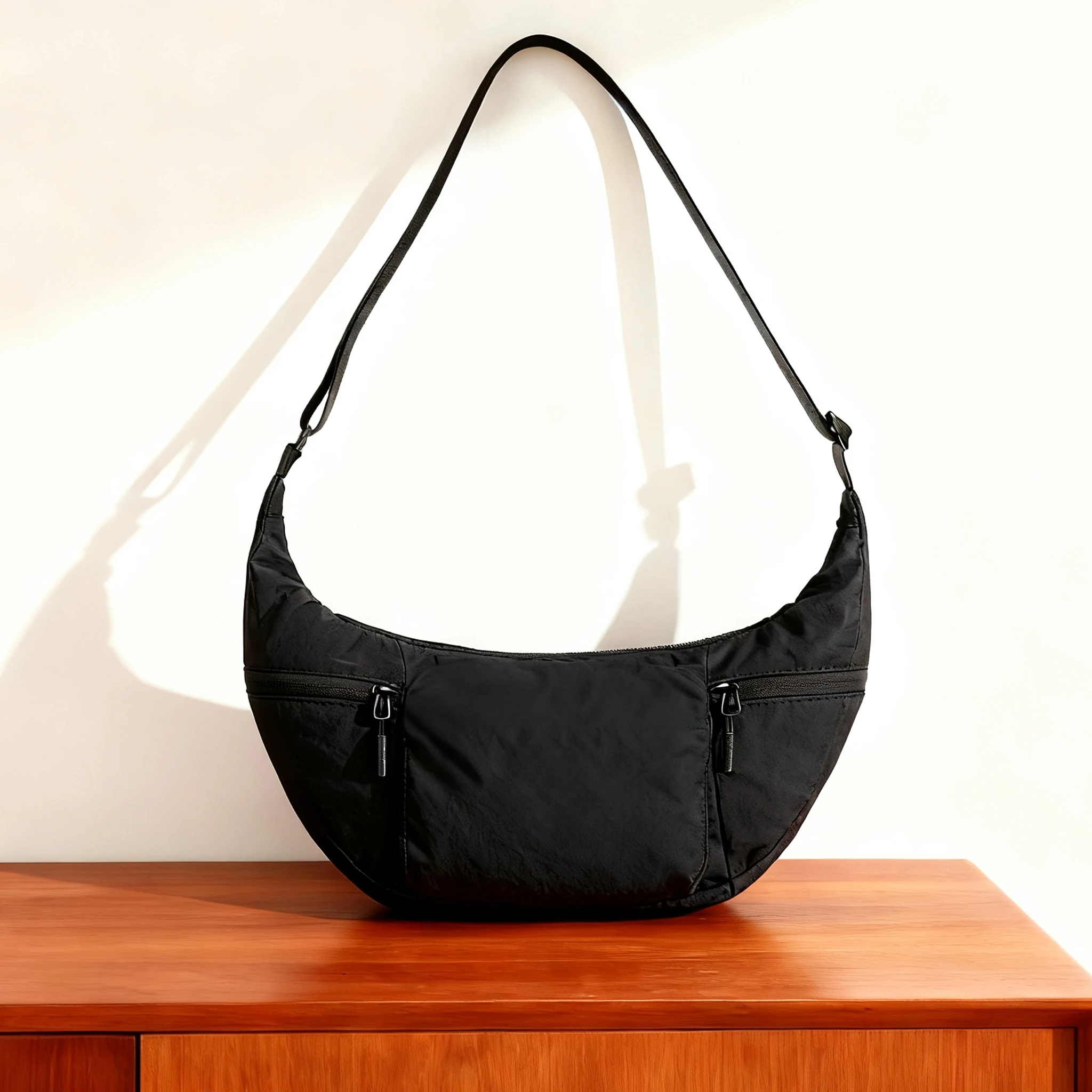 

DOYOGI Nylon Crossbody Bag for Women, Lightweight Shoulder Purse with Zipper Trendy Crescent Sling Bag with Adjustable Stap