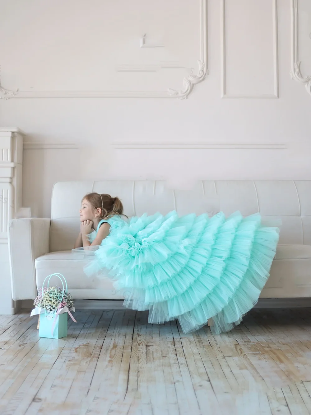 Elegante vestido da menina de flor em camadas tule sem mangas penas para o casamento princesa crianças eucaristia celebração vestido festa