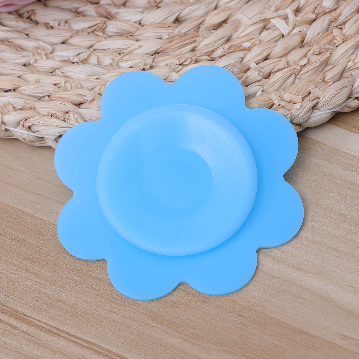 4 Pcs Baby Bowl Suction Pad Non-slip Silicone Mat Kids Tableware Sucker Double-sided Suction Cup (Blue Flower)