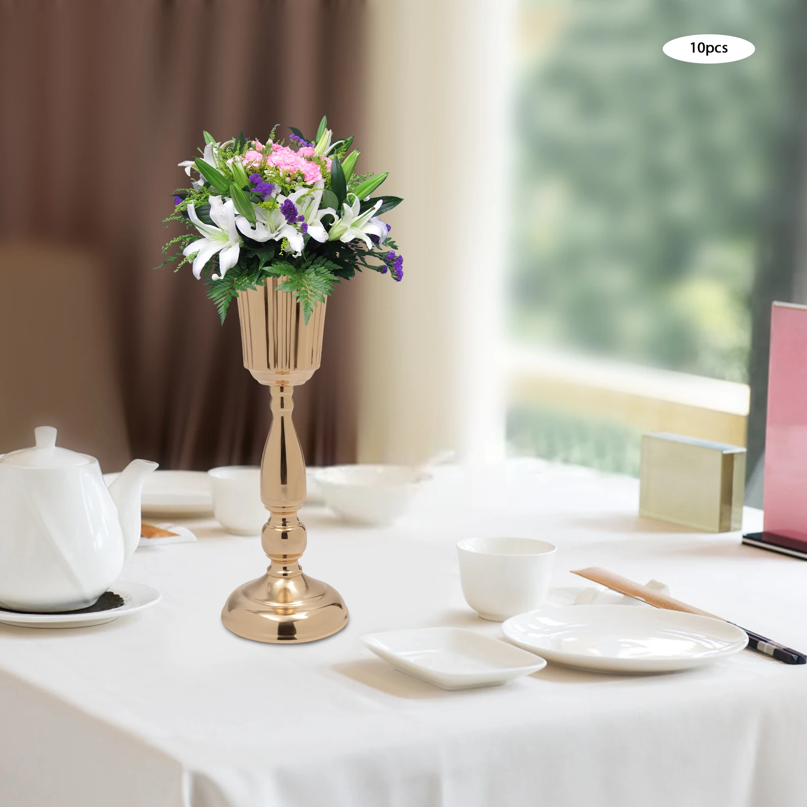 10個のゴールド花瓶センターピーステーブルデコレーション - メタル卓上フラワースタンド、レセプション用の結婚式の装飾