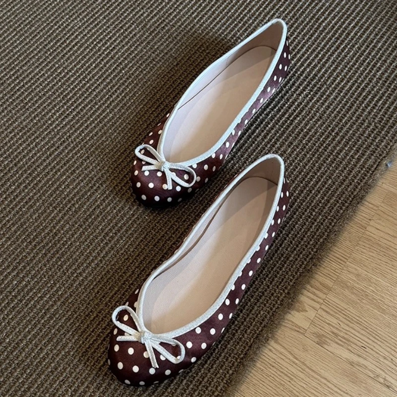 Zapatos de tacón bajo con luna - Street Fashion Dress reseña y precio