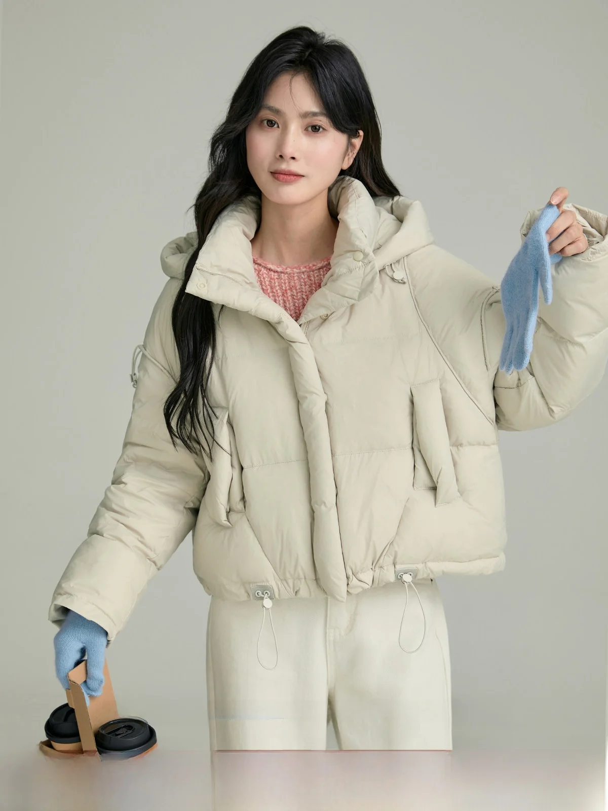 

Женская короткая пуховая куртка с капюшоном, теплая зимняя, для повседневной носки, 90% пуха, неразъемный капюшон