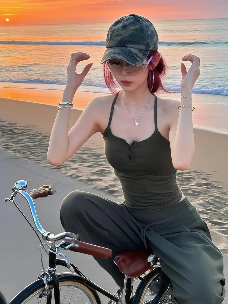 

Американский ретро-топ на бретельках для женщин, новинка лета 2025, облегающий дизайн, тонкий топ для ношения под одеждой, повседневный, с круглым низом