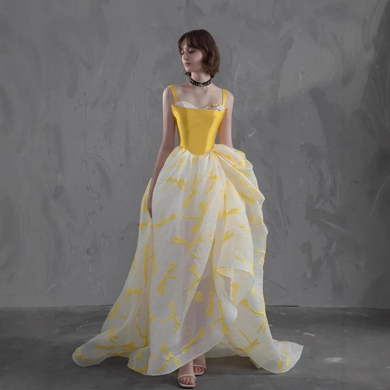 

High-End Light Luxury Strapless Niche Toasting Dress Bridal Gown