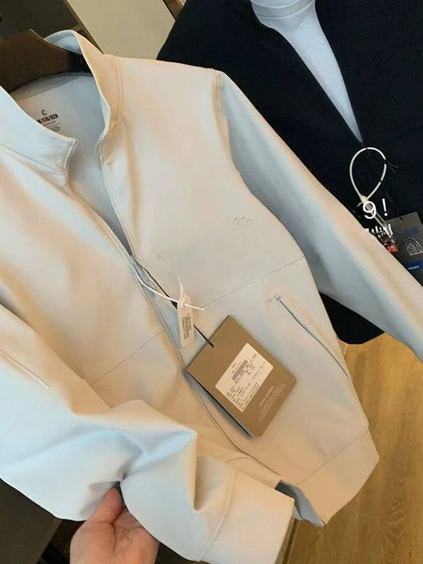 Leavo Johnson Men's Sporty Stand Collar Jacket Versatile Simple Design Spring Autumn Outerwear Breathable Polyester Fiber