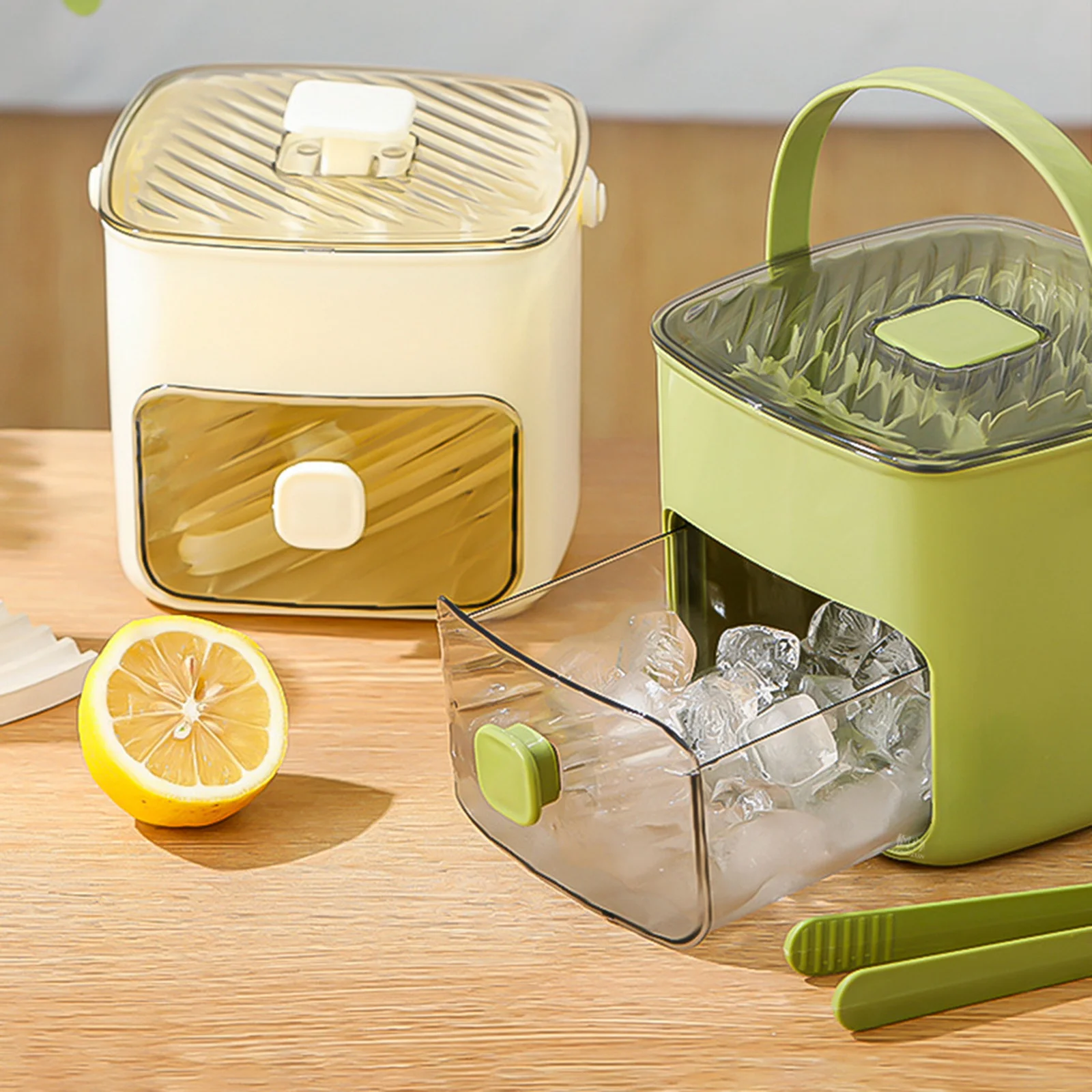 

Household Ice Tray with Cover Non-Stick Freezer Ice Tray with Handle for Chilling Whiskey Cocktail Coffee