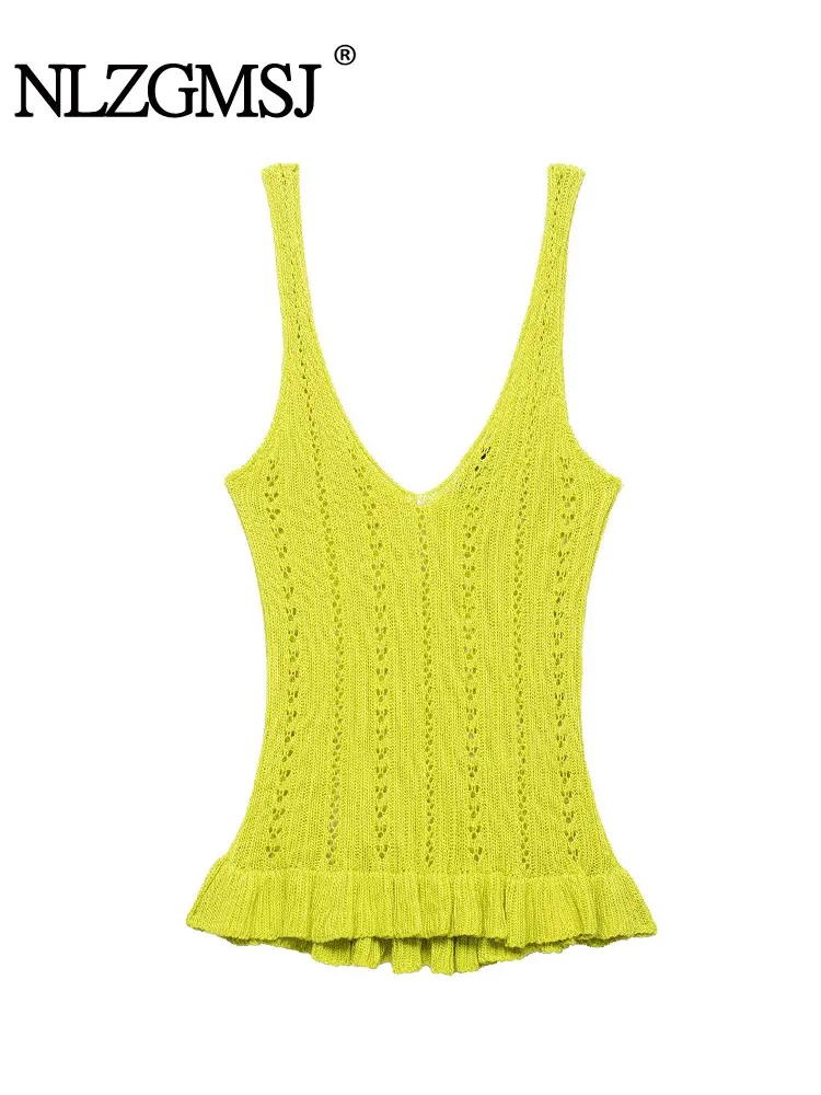 

2025 Summer Women New Fashion Knitted Short Vest Top Female Elegant Pullover Sleeveless Casual Top