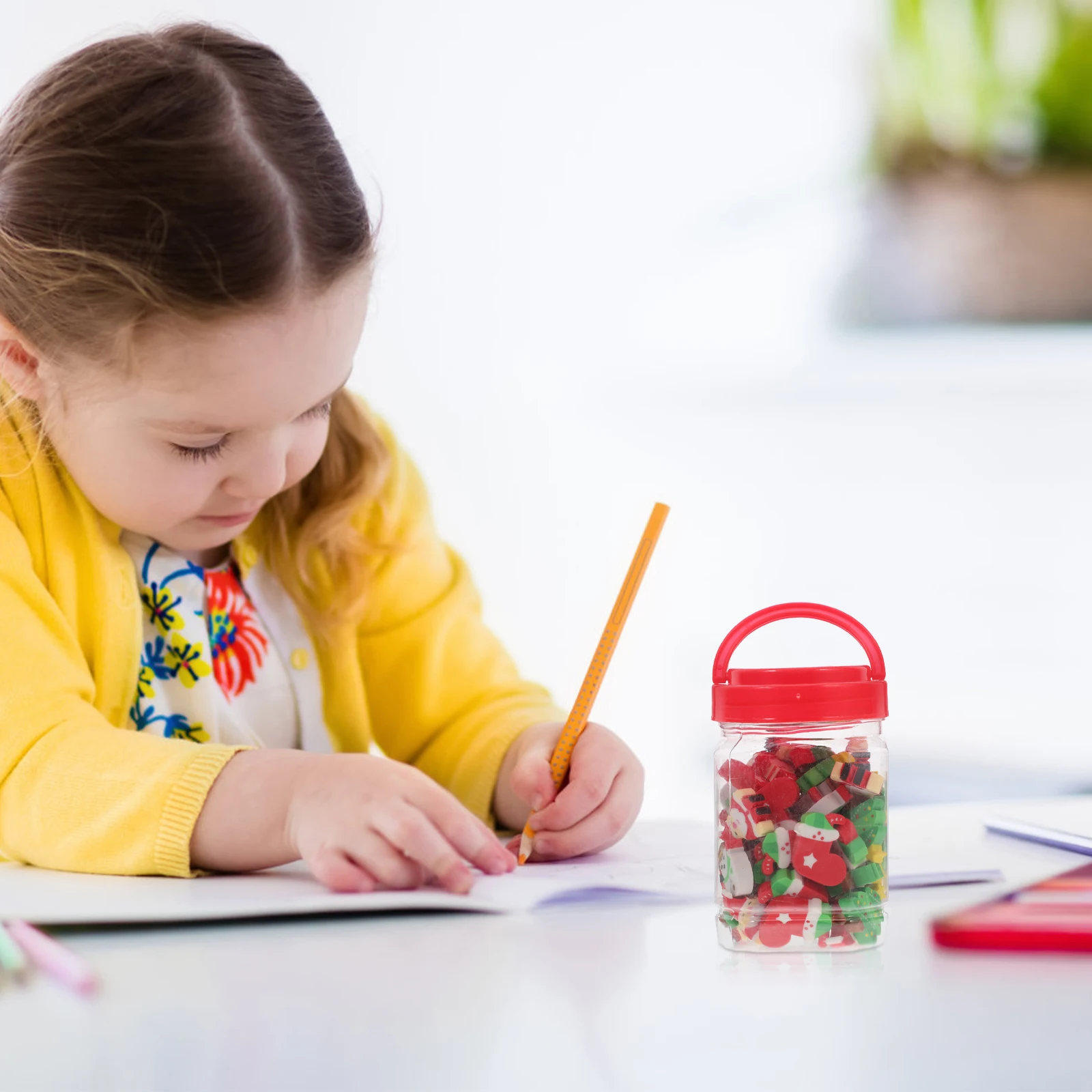 

50 Pcs Christmas Shaped Erasers Santa Snowman Tree Design Rubber Safe Kids Mini Stocking Stuffers Party Favors Classroom Rewards