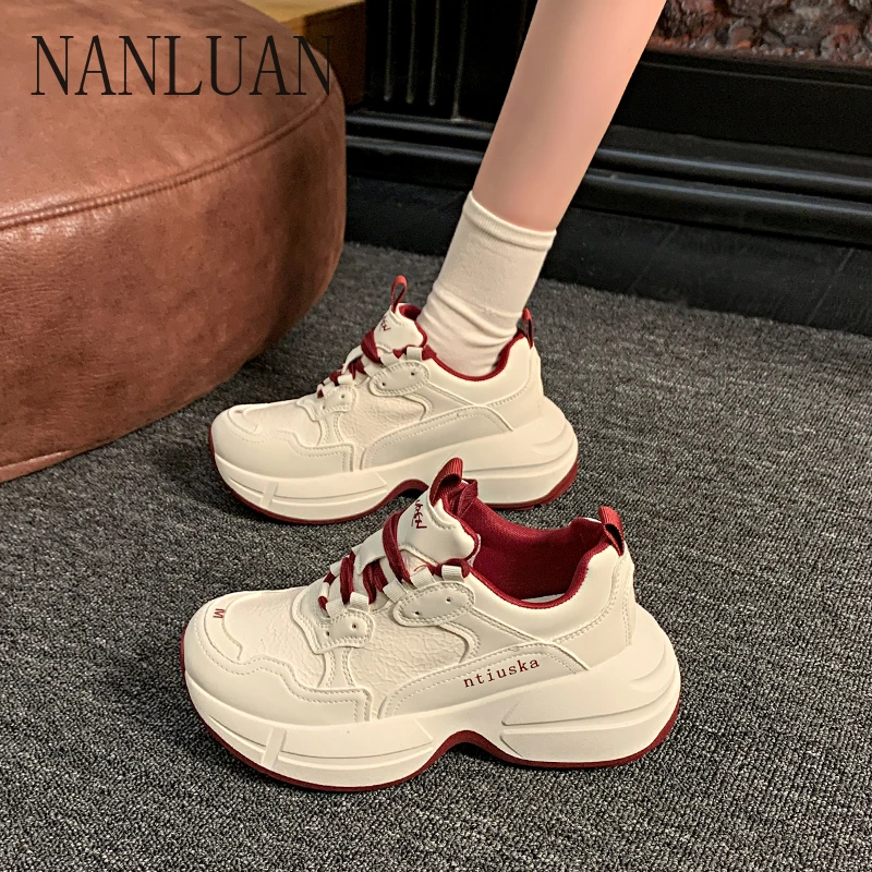 

2024 Boutique Autumn High-quality Single Shoes Comfortable Thick-soled Low-top Lace-up Women's Shoes Hot-selling Casual Shoes