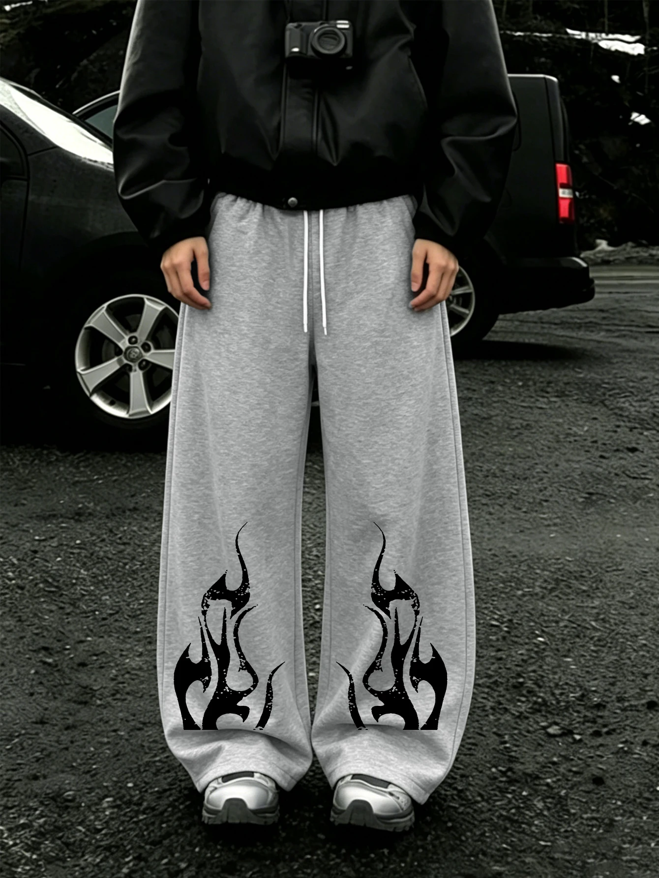 Men Y2K Dark Streetwear Sweatpants, Vintage Distressed Flame Symmetrical Double Side Print Loose Drawstring Wide LegJogger Pants