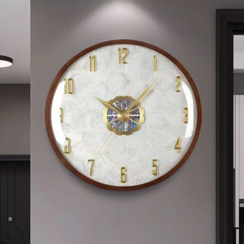 Walnut Wood Wall Clocks Creative Shell Elegant Clocks Living Room Decoration Clock Silent Quartz Clock Interior Ornaments