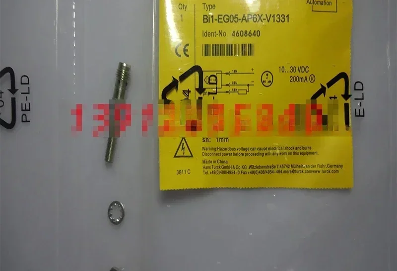 BI1 EG05 AP6X BI1 EG05 AN6X V1331 Inductive Proximity Sensor Switch PNP NPN DC 3 Wire