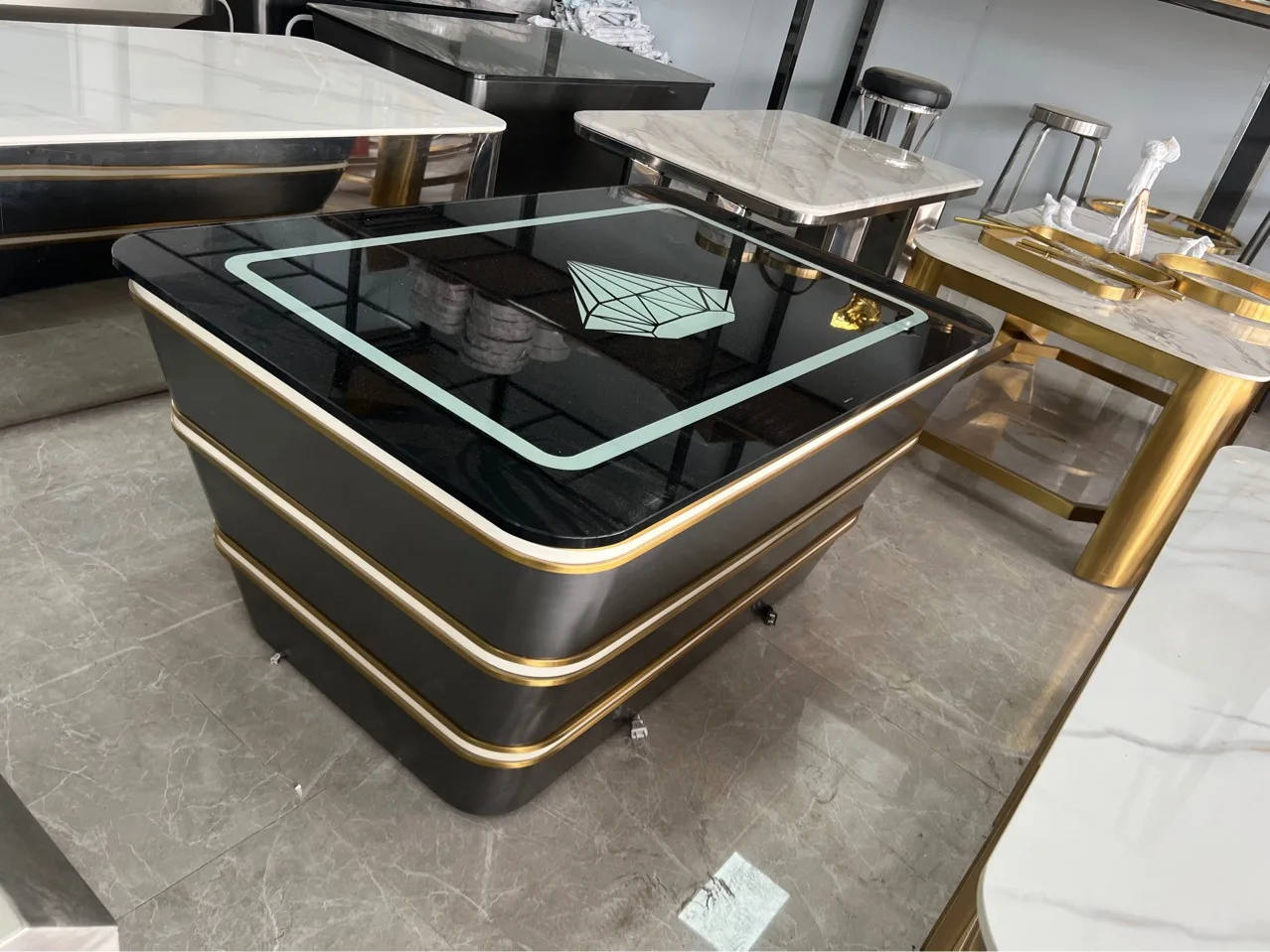 

Light Luxury High-end Hotel Coffee Table Club Modern Italian Style