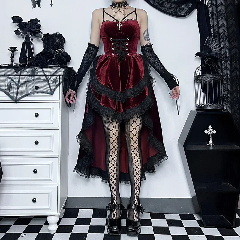 Women's Gothic Style Dress Autumn New Dark Sexy Hottie Slim Hanging Neck Tie Waist Drag Hem Dress Female Cosplay Costumes