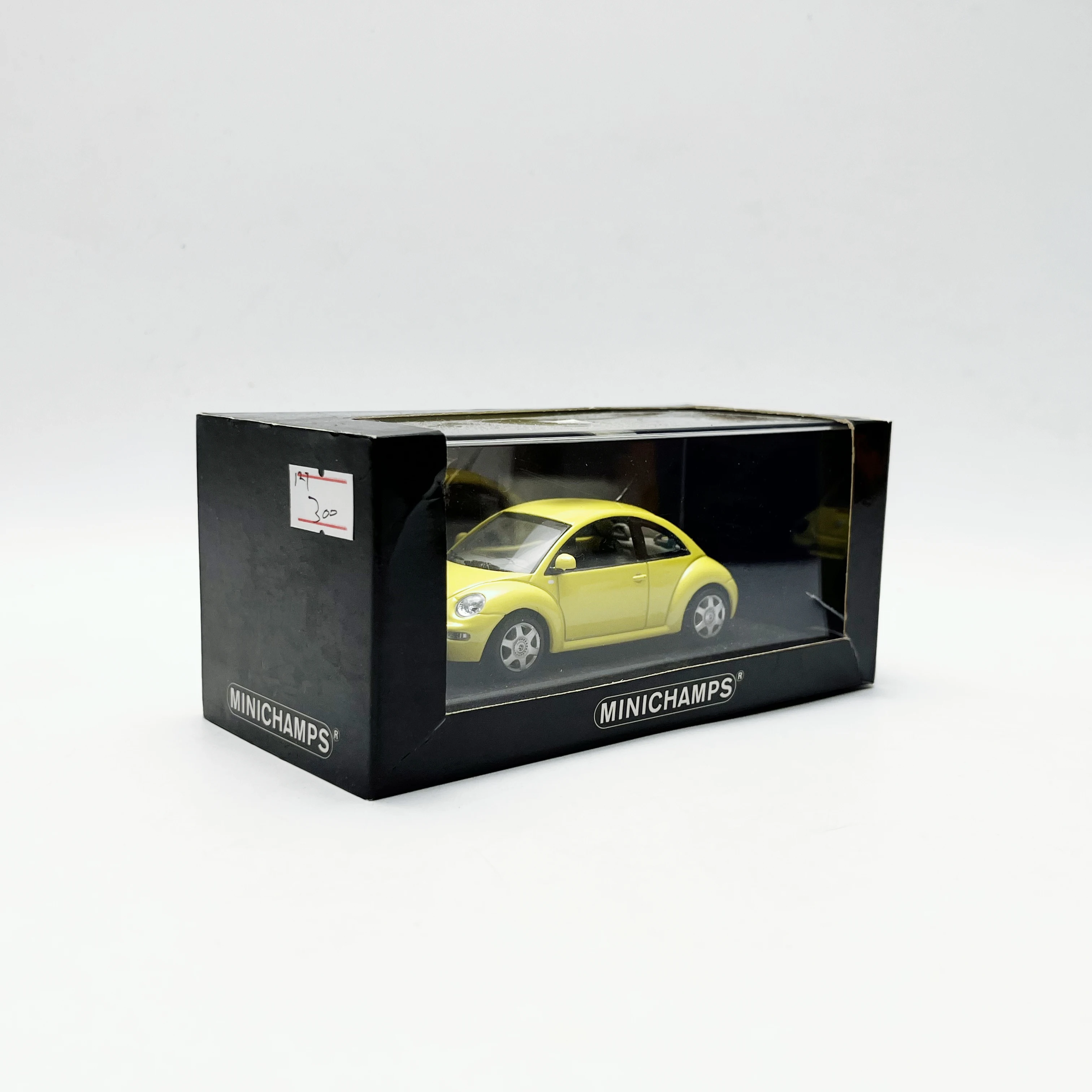 

MINICHAMPS 1/43 VW Beetle, Alloy Car Model, Yellow