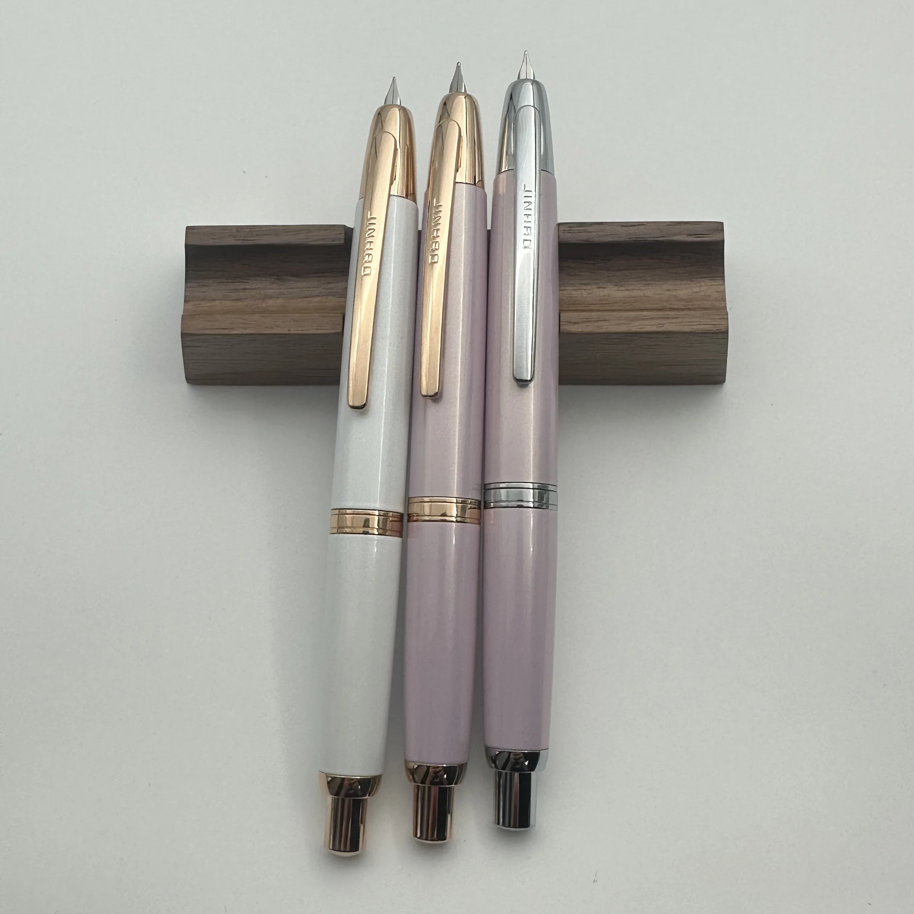 

Hot Pink Gold Clip! Limited Edition Color Jinhao 10 Retractable Press Fountain Pen EF F Nib with Ink Converter Writing Gift Pen