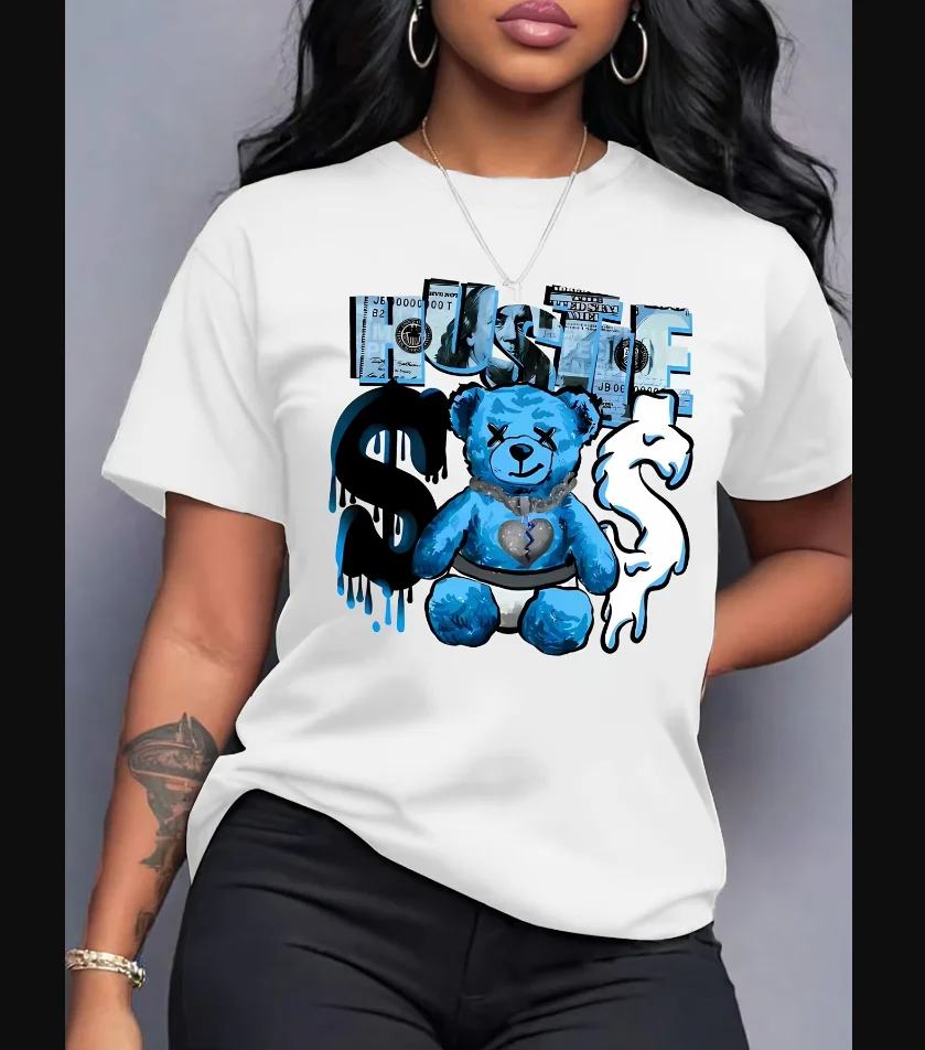 여성용 하늘색 곰 그래픽 프린트 티셔츠 - 반팔 크루넥 캐주얼 탑 (허슬 슬로건 달러 기호 디자인)