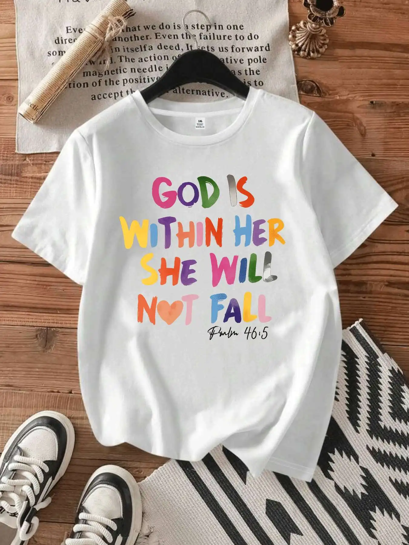 

【3352599】Женская футболка больших размеров с круглым вырезом и короткими рукавами, эластичными полурукавами и модными принтами