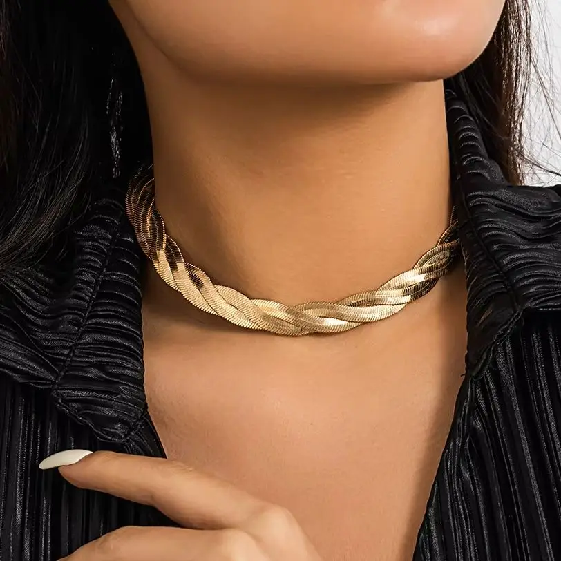Chunky Cross Snake Chain Short Choker Necklace for Women Trendy Thick Chain on Neck Collar 2023 Fashion Jewelry Accessories Gift