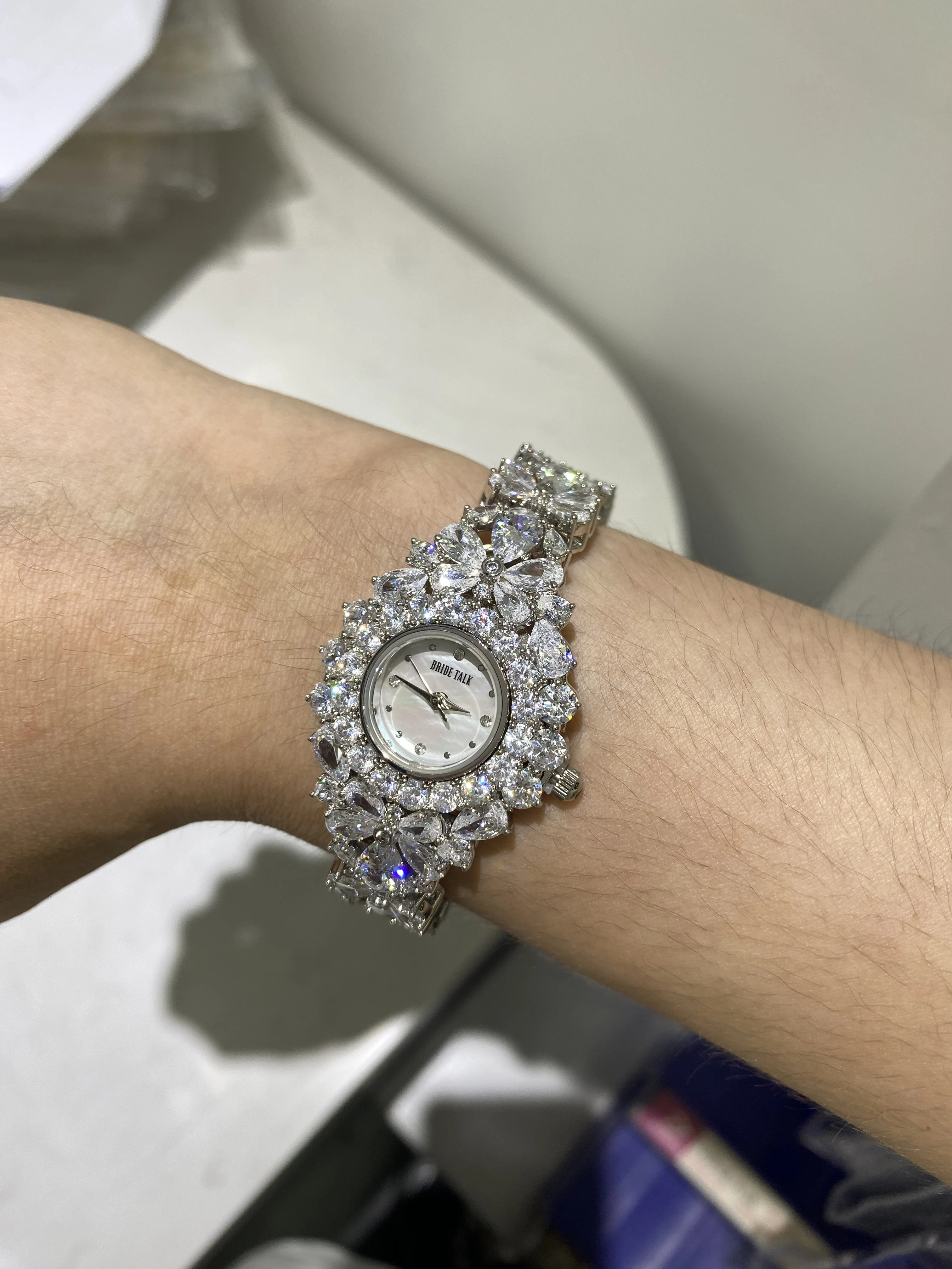 014467 Luxury Women\'s Watches 19CM Cubic Zircon Elements Crystal Bracelet Watch for Wedding Party  Bride Watches Jewellery Set
