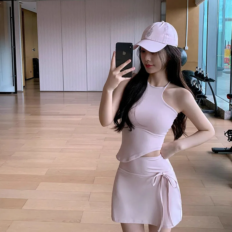Yoga suit for women, irregular neck hanging sports vest, high waisted drawstring, anti glare sports skirt, summer