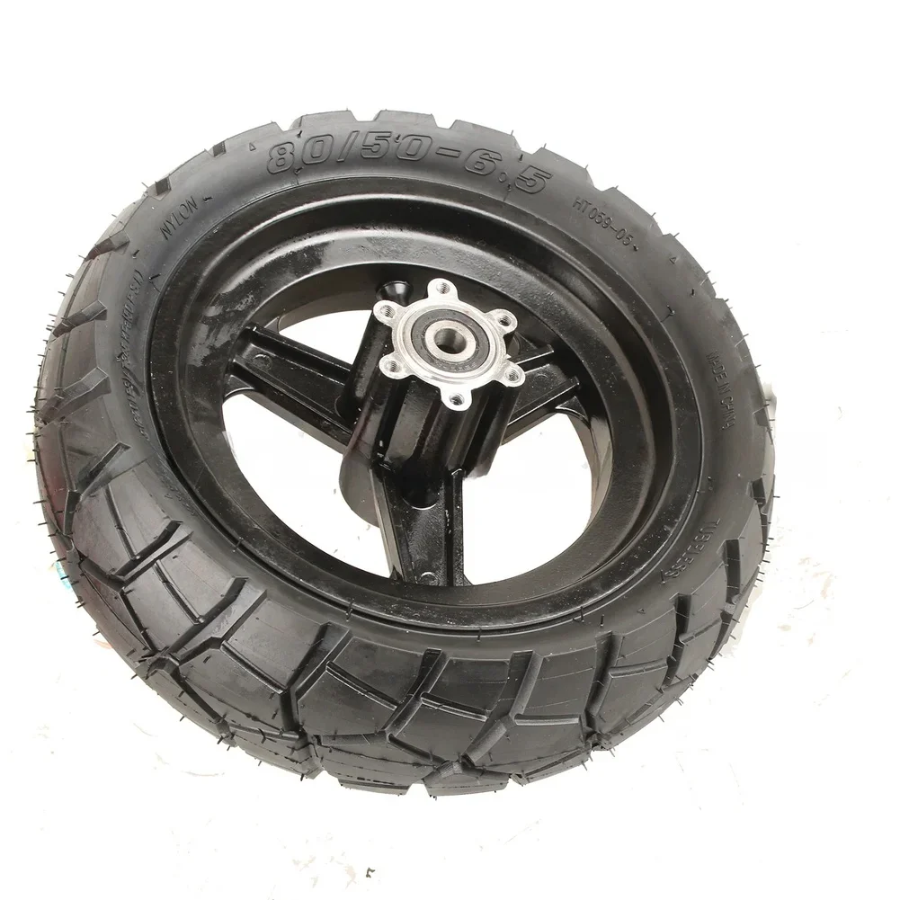 Für Elektroroller-Reifen 10 Zoll 80/50-6.5 schlauchloses Modell, entwickelt für Stabilität auf unebenem Gelände und 50 PSI Luftdruck. – Detail 3