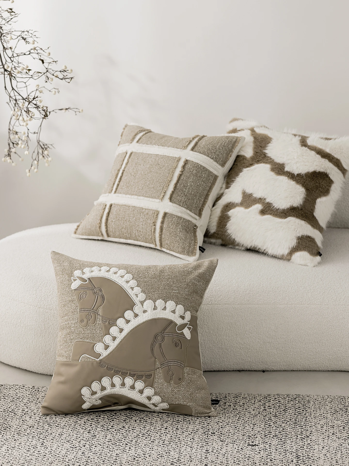 

Наволочка Bailand с вышивкой, квадратная, для дивана, гостиной, роскошная, универсальная, из смешанной ткани, с наполнителем из ПП-хлопка