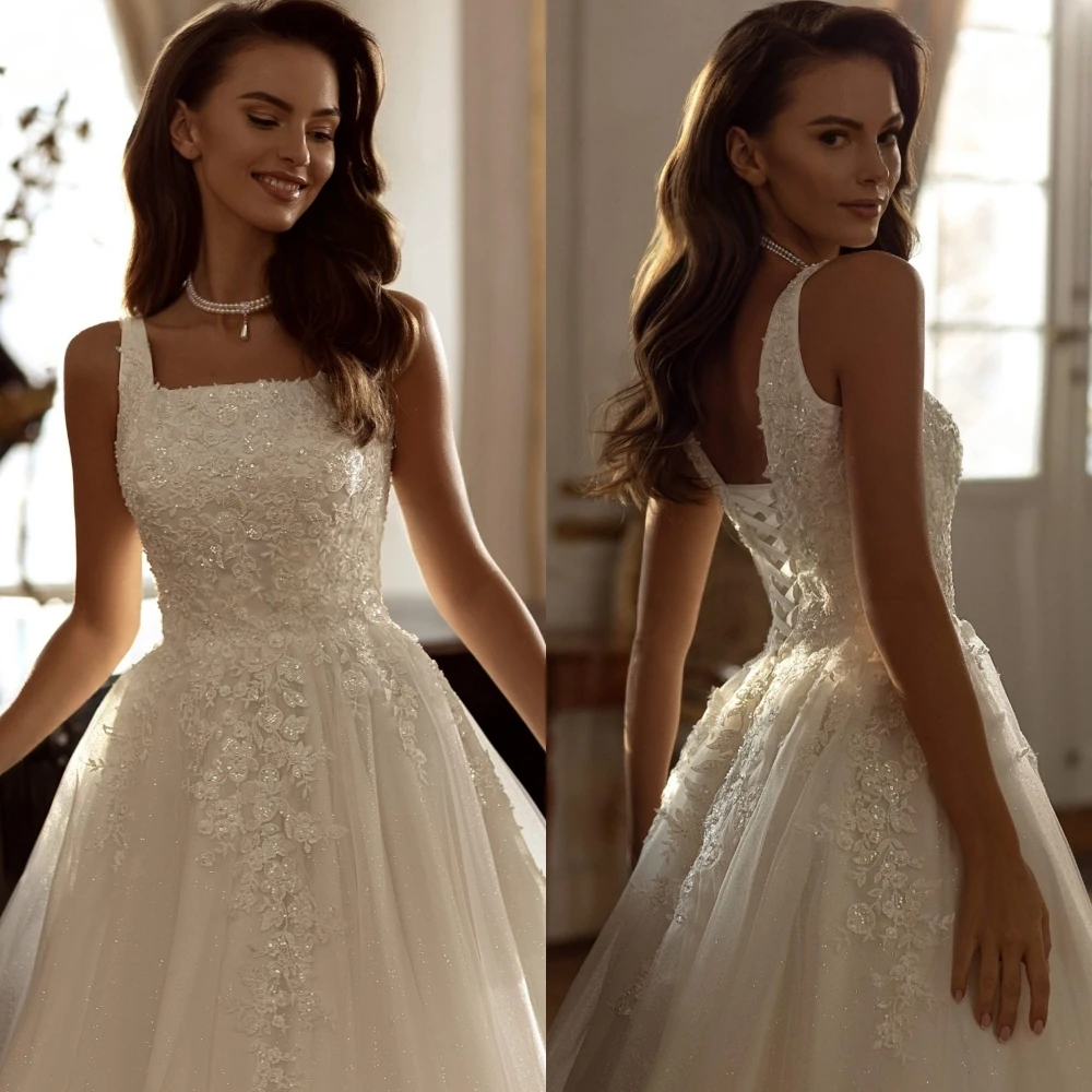 فساتين زفاف عصرية أنيقة ورائعة وساحرة ورومانسية مخصصة 	 فساتين مكشوفة الكتفين مزينة باللؤلؤ الصافي