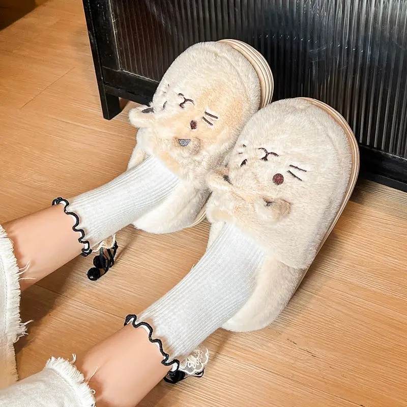 

Faux fur home slippers with cat for couple winter 2025 closed back kitty slipper woman plus size 36-45 slip-on indoor fur slides