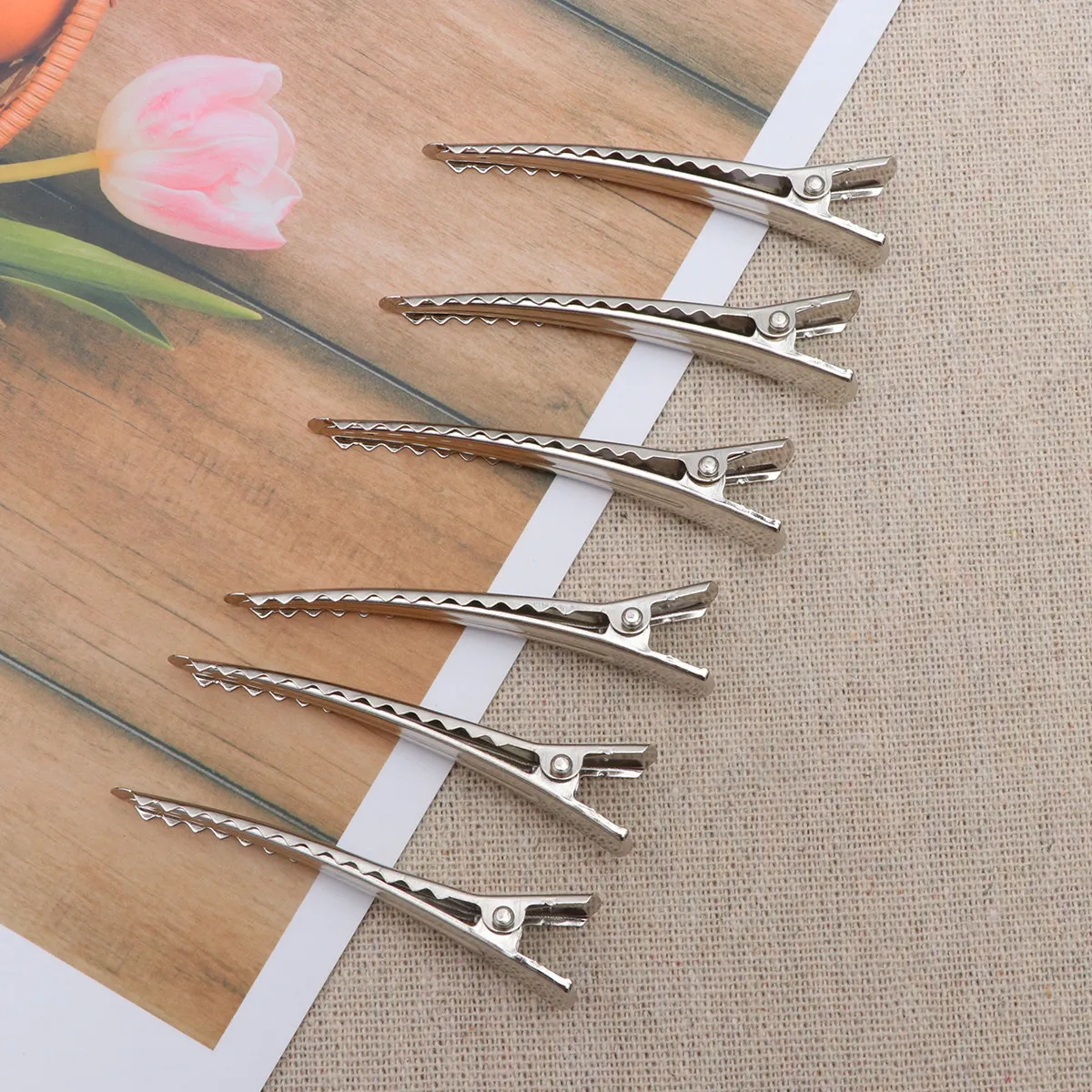 50Pcs Professional Metal Hairdressing Clips Duck Clip Set for Tight Secure Hold No Damage No Dent Salon Barber Styling Partition