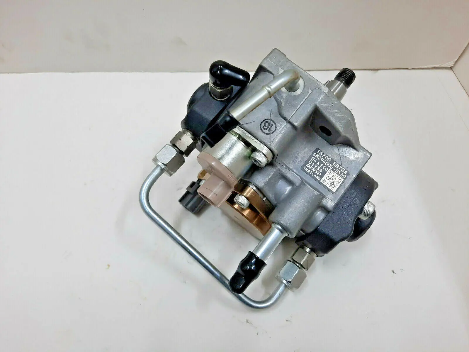 

Fuel Pump 294000-0780, 294000-0781, 294000-0785 for NISSAN NAVARA