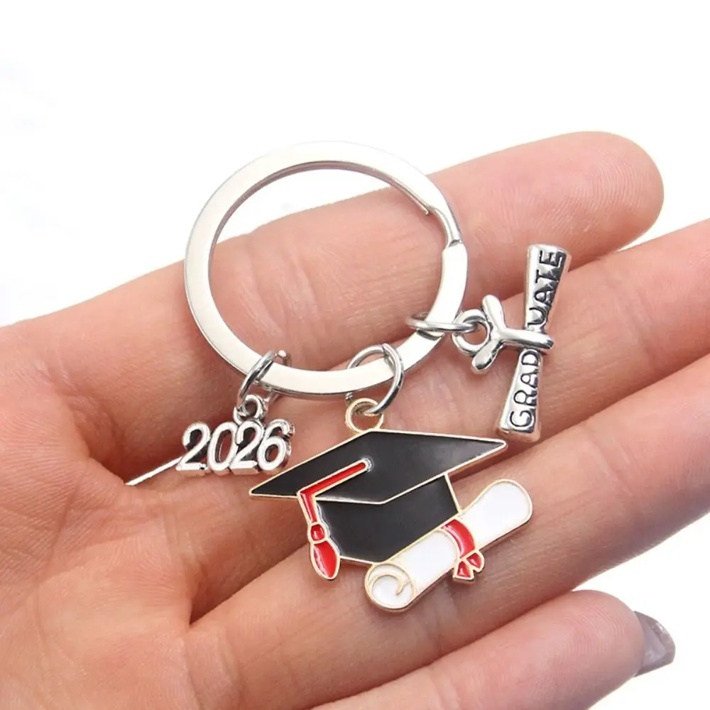 2026 Graduation Gown Cap Keychain Exquisite Versatile Graduation Cap Keychain Alloy Simple Bag Charm Graduation Ceremony Gifts