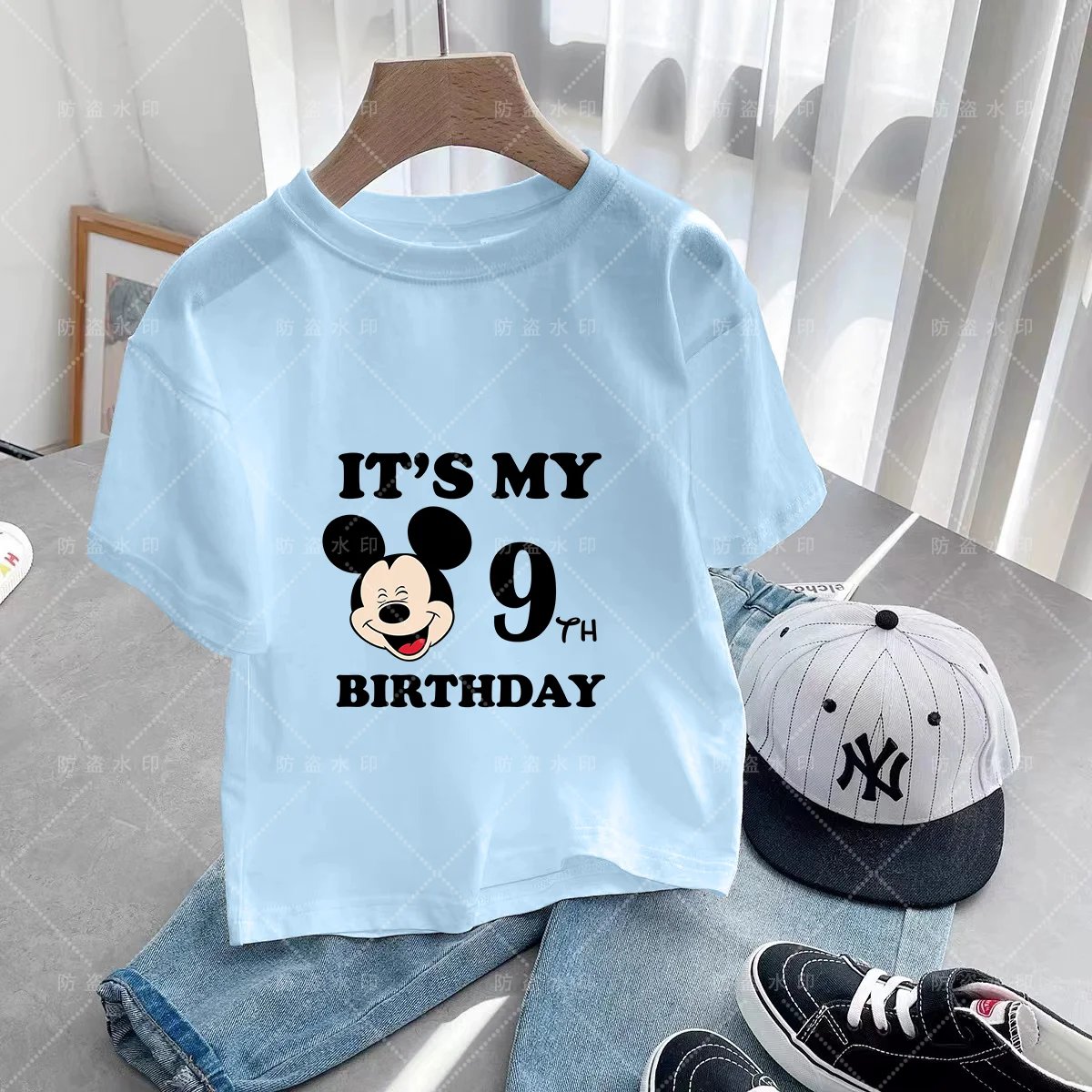 Disney odzież dziecięca Anime Mickey Mouse letnie koszulki Kawaii dla dzieci numer urodzinowy 3-12 Disney Kawaii Anime Kids