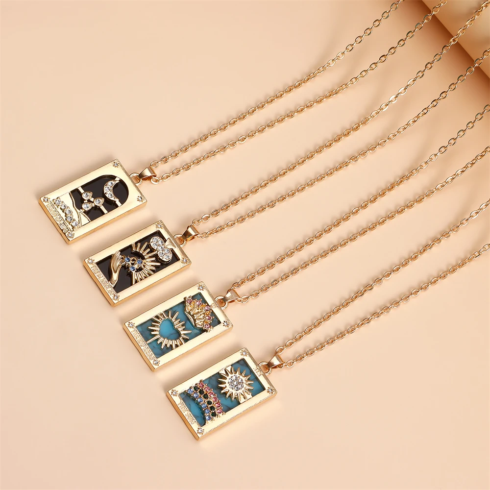 Magician Tarot Queen Lover Moon Star Necklaces Good Luck Metal Pendant Choker Fashion Jewelry Decoration Gifts for Friends Women