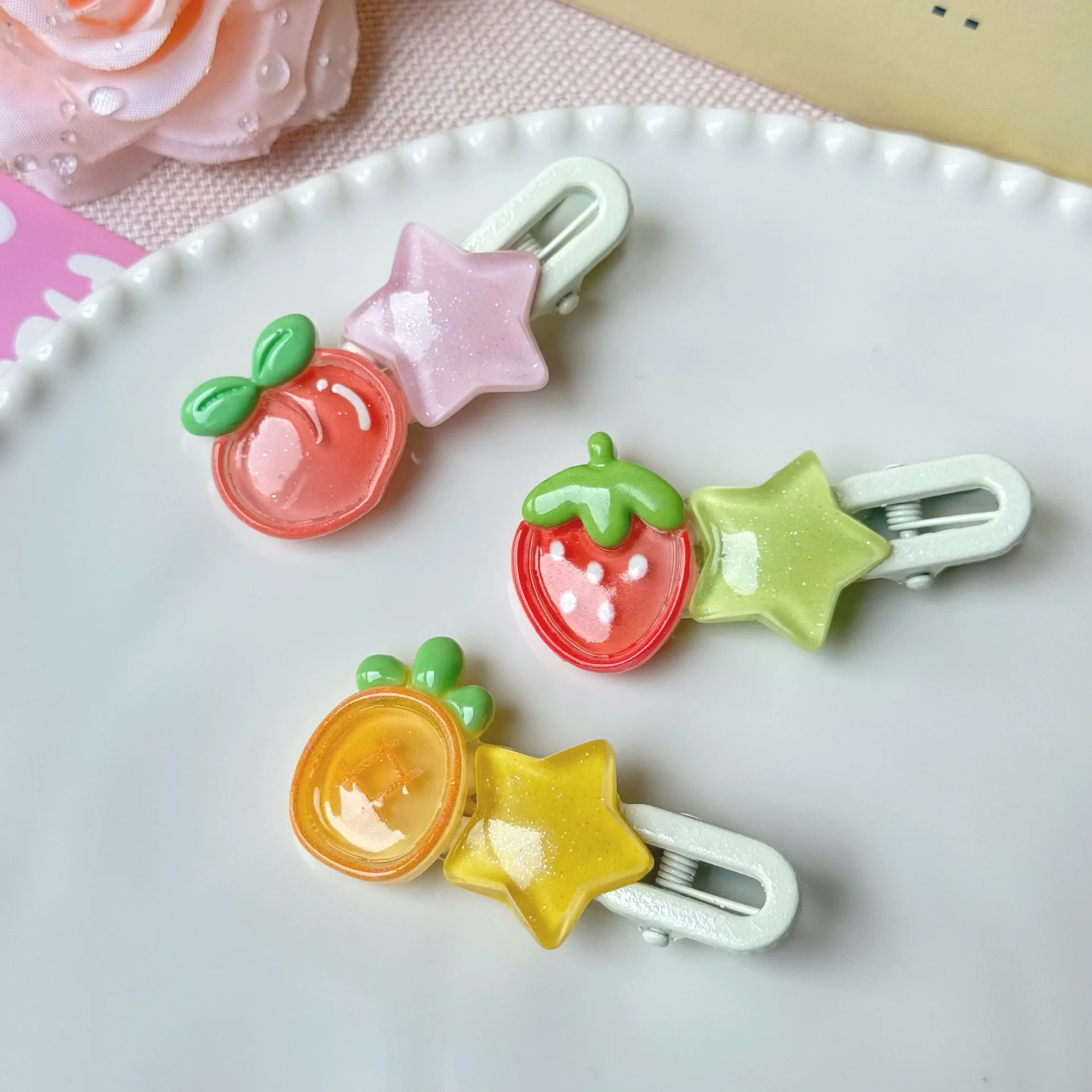 Аксессуары для волос с розовыми фруктами, 2 шт., зажимы с пятиконечной звездой, прозрачные блестящие заколки для волос, милые украшения для волос для школьниц