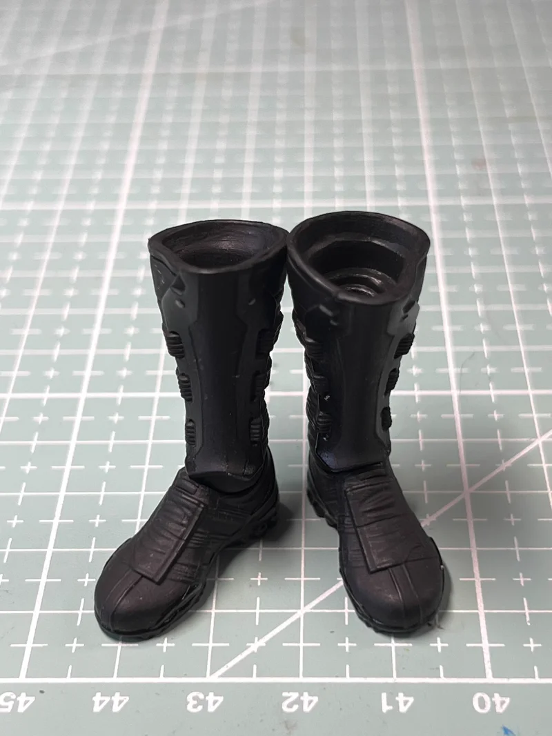1/12 Scale Tactical Boots Model for 6\'\'mezco