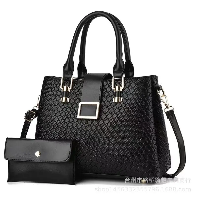 

Autumn and winter 2023 new women's retro handbag mother large-capacity fashion simple texture mother shoulder bag Child package