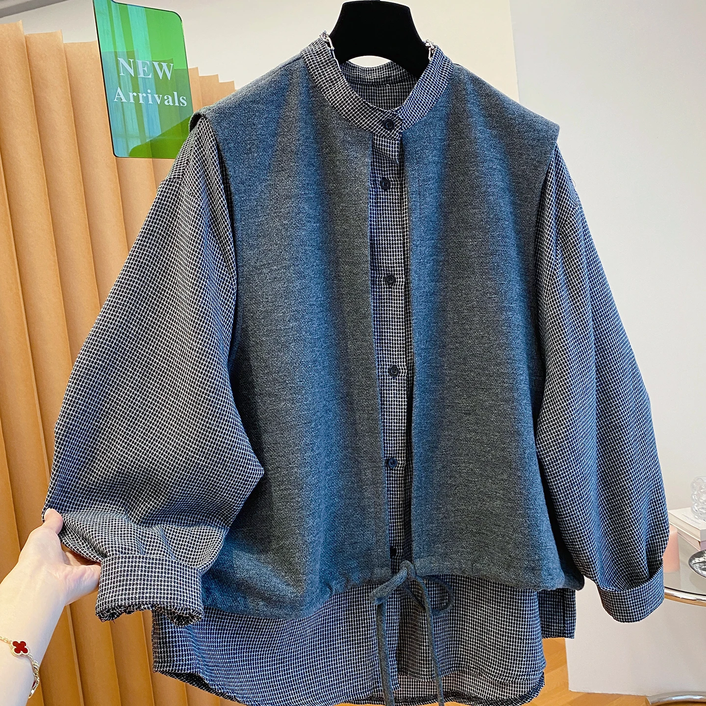 

SuperAen, рубашка с длинными рукавами для женщин, весна 2026, новый жилет в корейском стиле, лоскутная клетчатая винтажная рубашка с воротником-стойкой