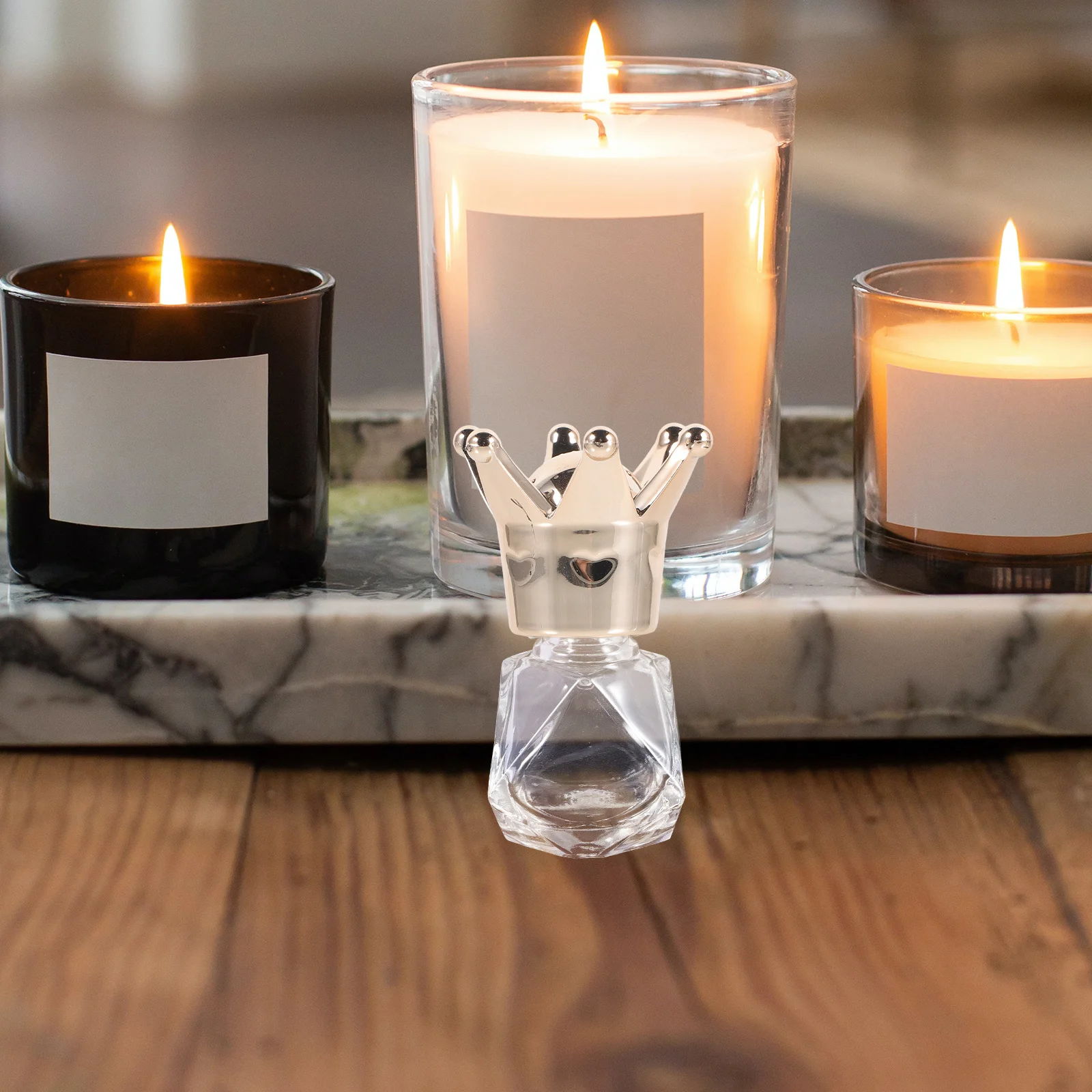 

8ml Car Essential Oil Diffuser Air Freshener Glass Bottle Mini Perfume Pendant Home Car Decorative Gift Perfume Bottles