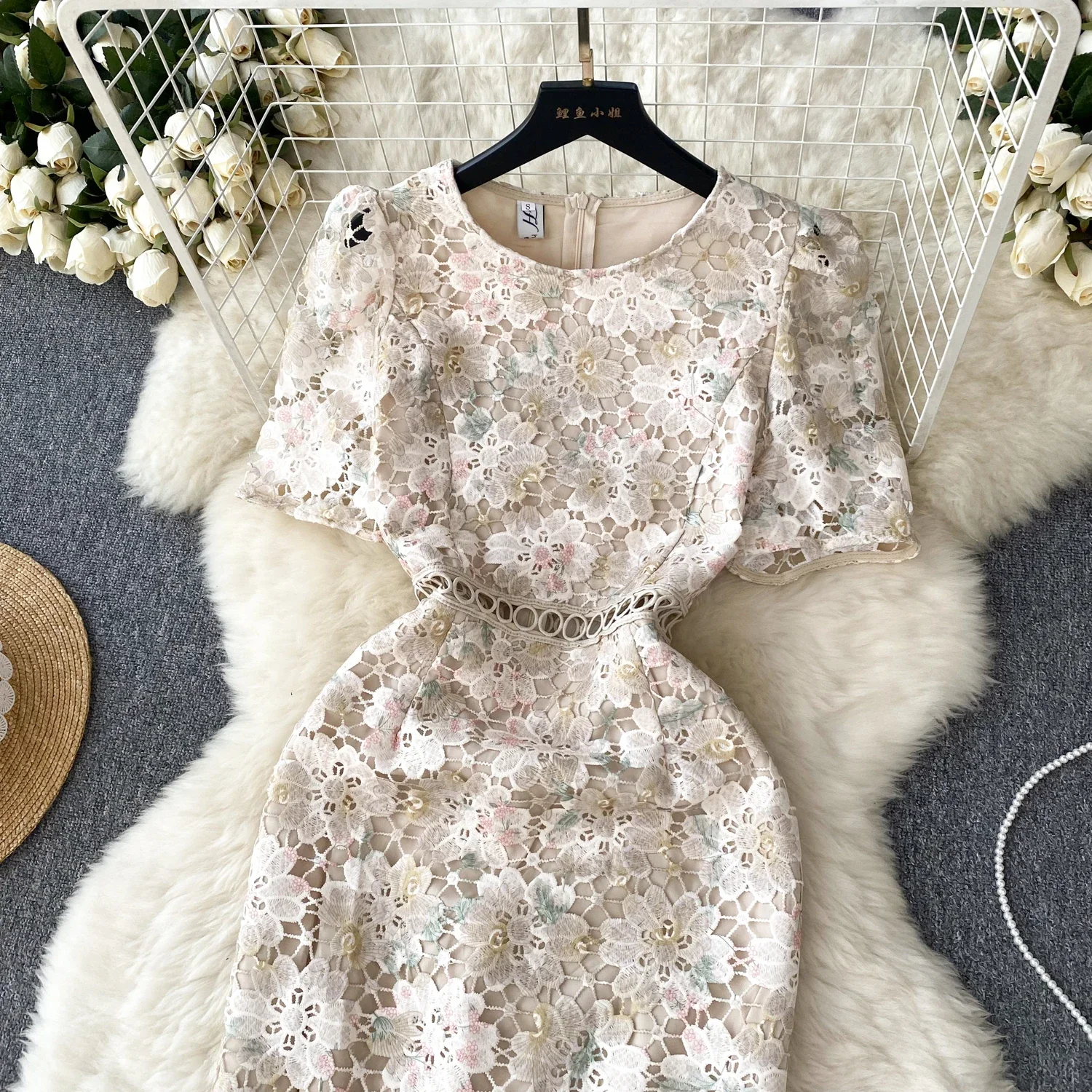 Ofallsis Light Luxury Retro French O Neck Puff Sleeve Hook Flower Lace Dress 2023 Women's High Waist Slim Temperament Dresses