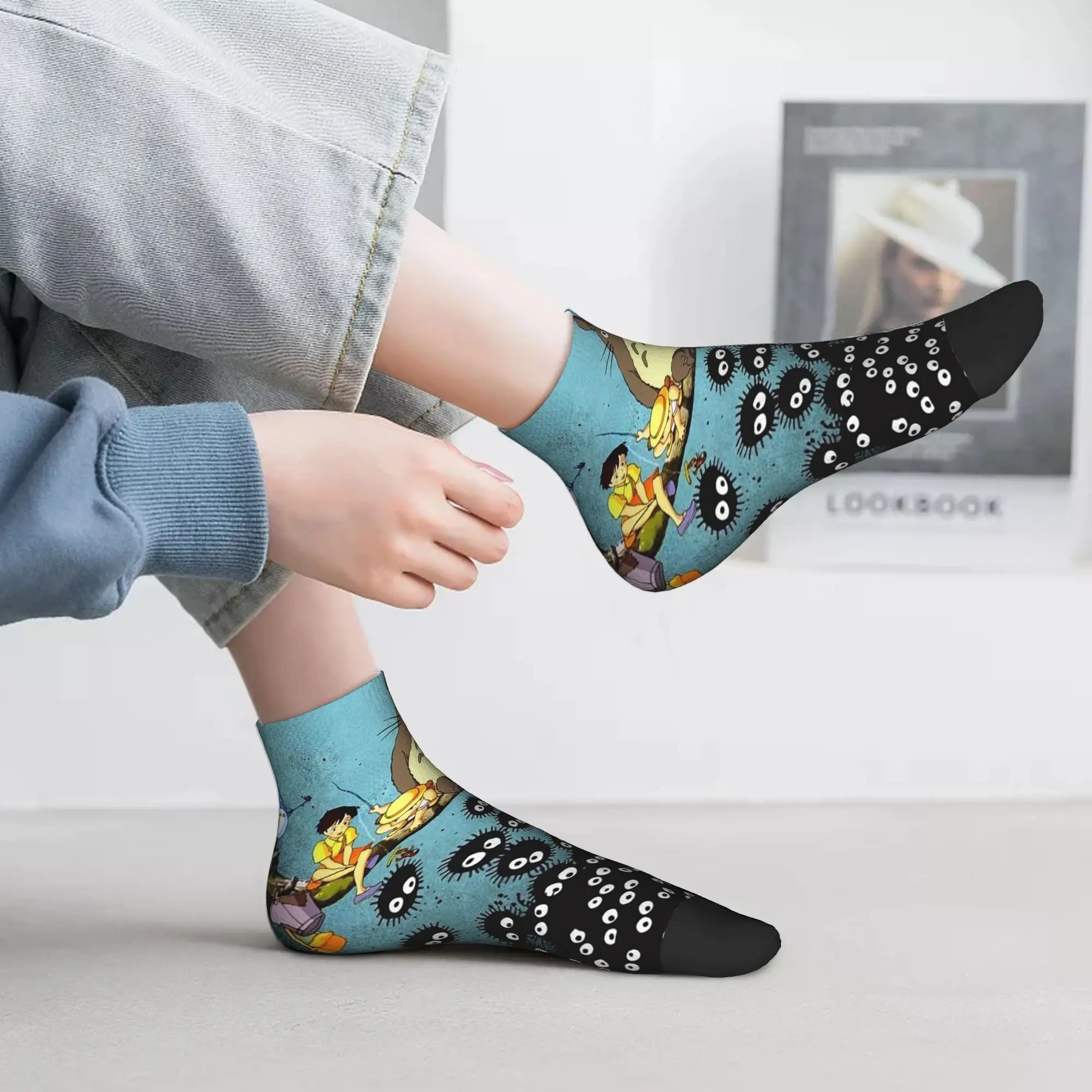 All Seasons Soot Studio Ghibli Socks Harajuku Sport Middle Tube Socks Soft Hip Hop Stockings for Men Women Christmas Gifts