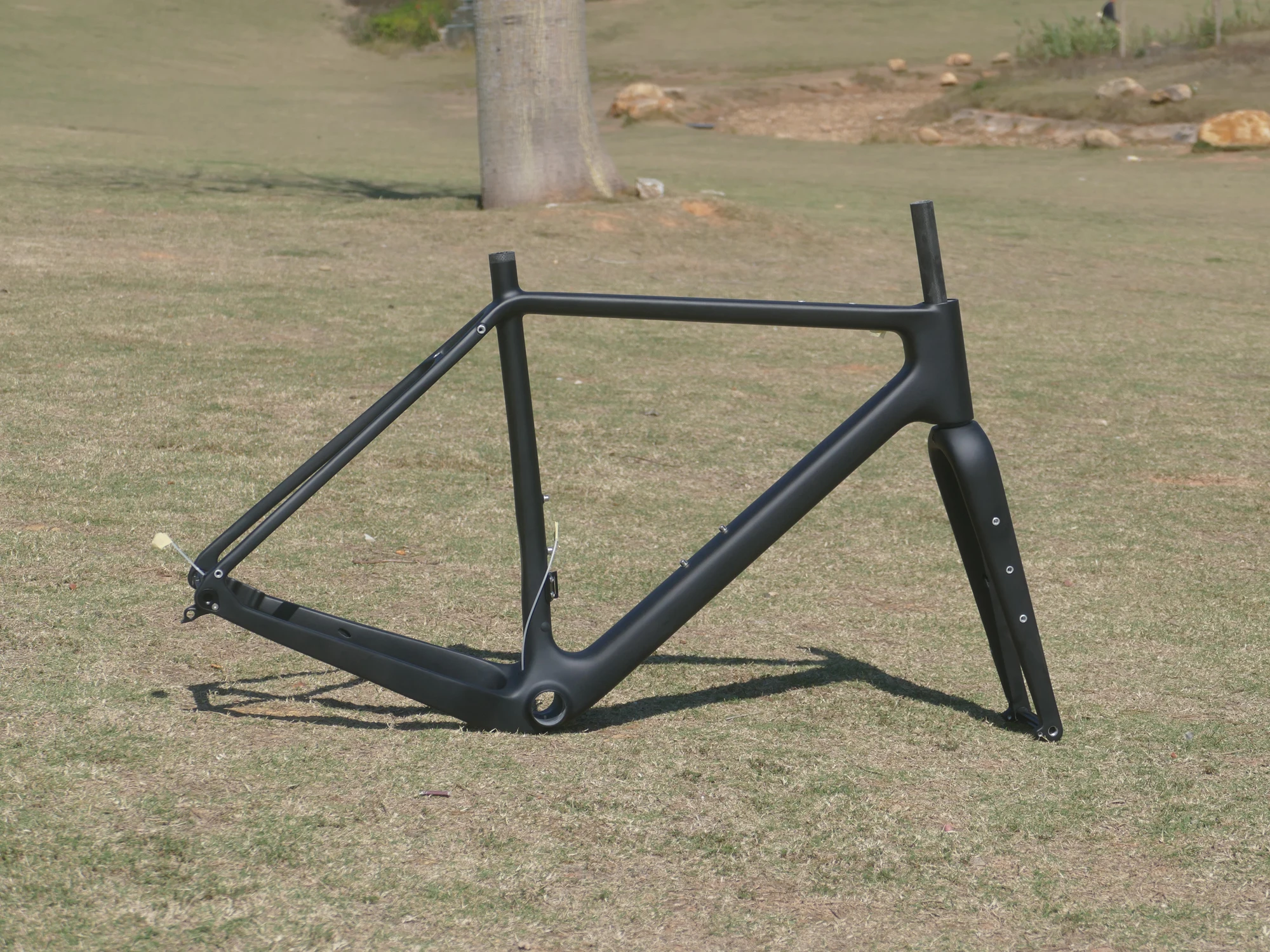 

Brand New Full Carbon UD Matt Black Gravel Bike Bicyce Thru Axle Disc Brake Gravel Frameset Gravel Frame Fork