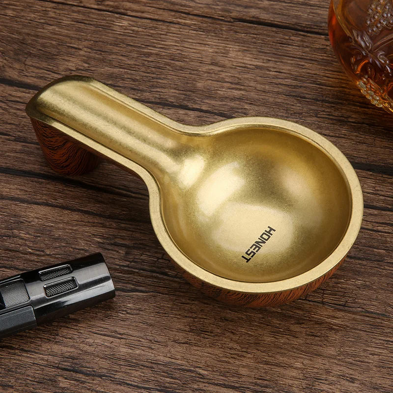 European style, creative and unique, wooden ashtray, exquisite retro bronze cigar tray, American office decoration items, gift image 5