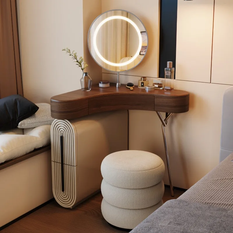 

Medieval corner bedroom corner small apartment triangular makeup table 2025 new