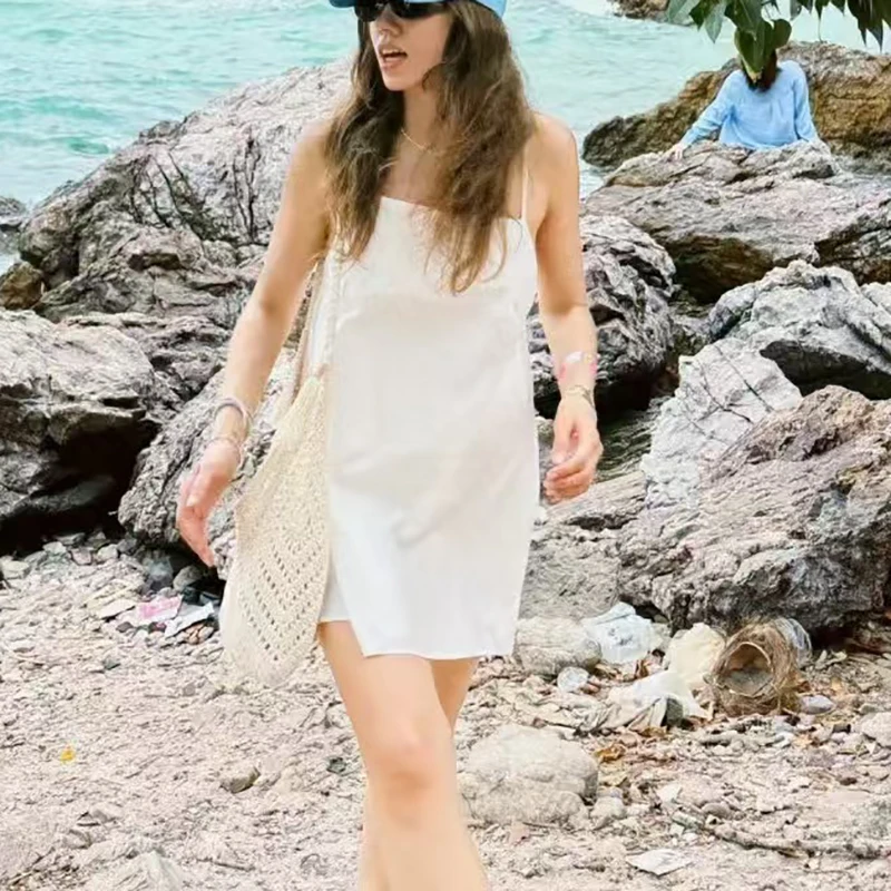 

The 2025 summer new linen high-waisted loose one-shoulder A-line style versatile halter dress