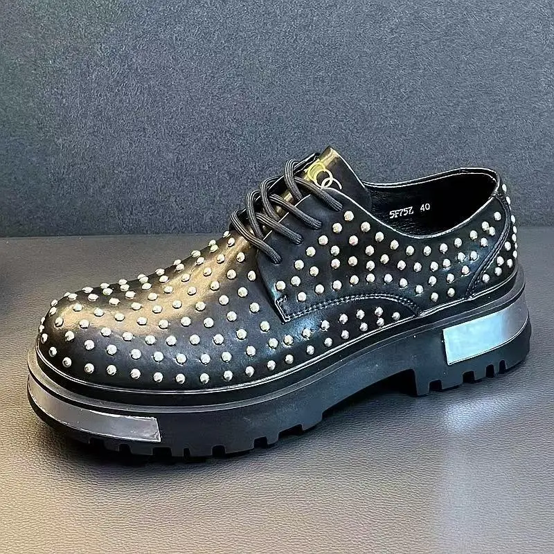 

Rivet Design Punk Rock Style Luxury Designer White Black Lace Up Platform Casual Shoes Men Flats Loafers Sport Walking Sneakers