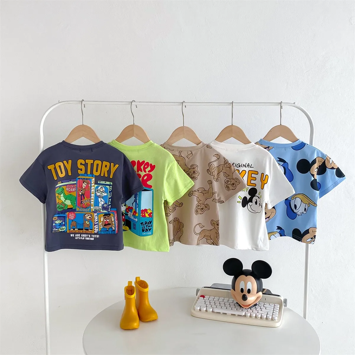 Disney Simba Cartoon Printed Fashion Children's Top Summer New Round Neck Loose T-shirt For Boys And Girls Children's Clothing