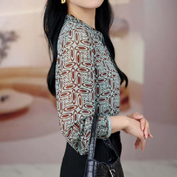 

Новое поступление, легкие роскошные осенние женские туфли из ледяного шелка с цветочным принтом на весну и лето