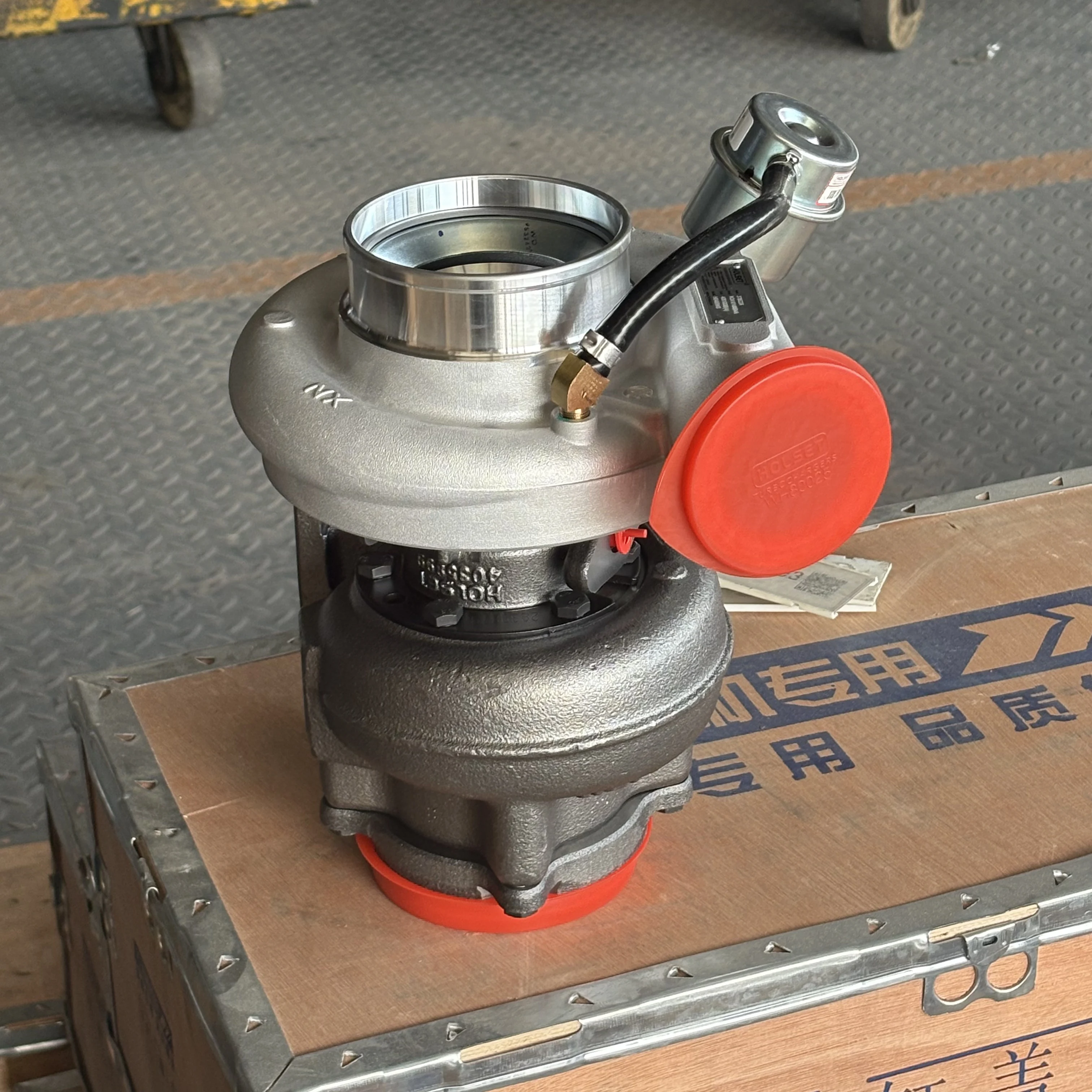 

Popular Hot sell Original Truck Engine Part Turbocharger HE400WG for Holset Cummins Turbocharger Parts Holset Turbocharger He