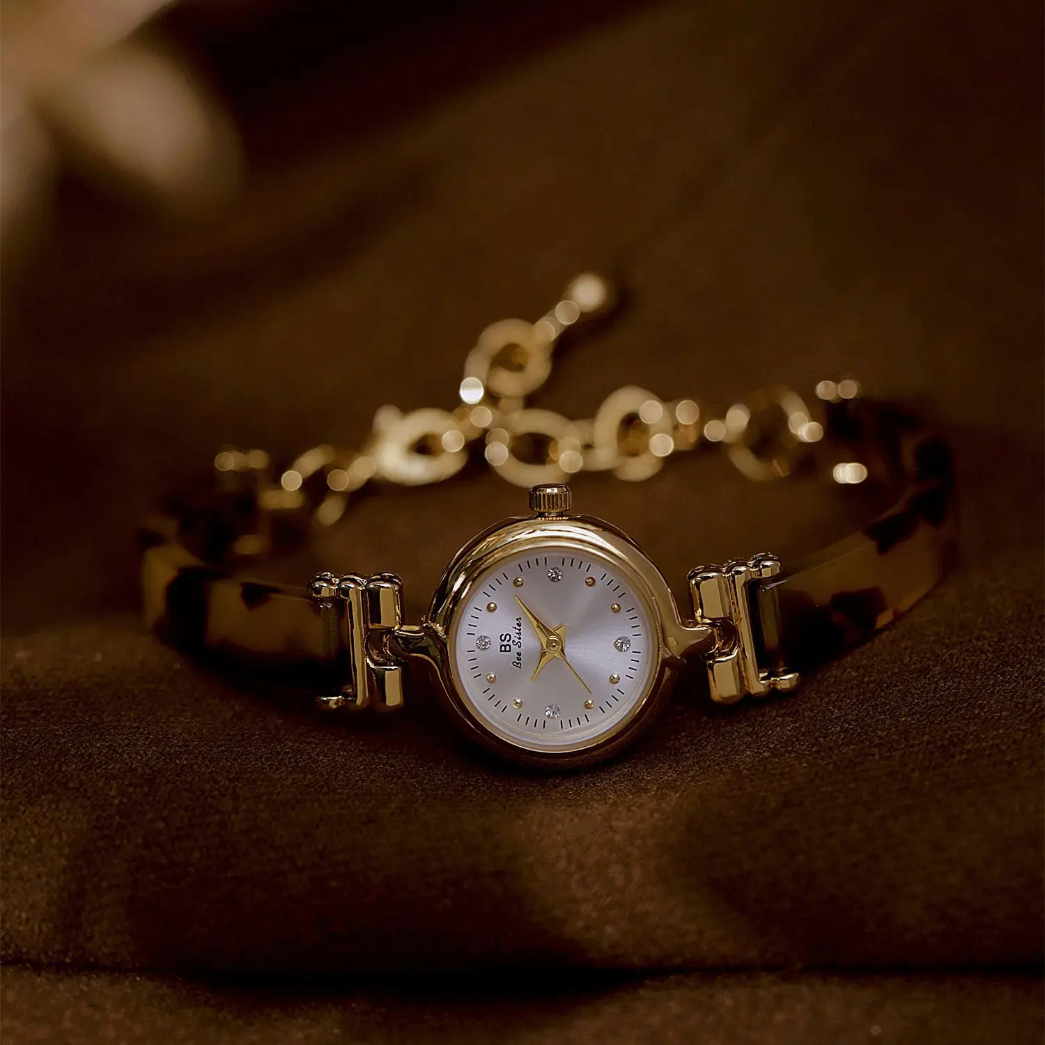 Женские часы, французские элитные темпераментные часы Hawksbill Янтарь в стиле ретро, браслет-цепочка, водонепроницаемые женские модные кварцевые наручные часы